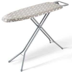 Silityslauta, jossa on suuri 51 x 13 silityspinta, paksunnettu 4-kerroksinen silityslauta, jossa on lämmönkestävä päällinen ja 100% puuvillapäällinen, 7 säädettävää korkeutta kodin pyykkituvan käyttöön